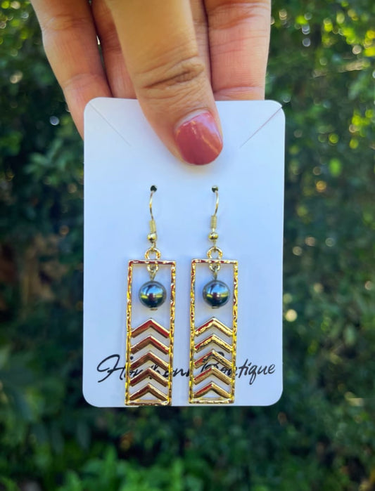 Gold Mauna Earrings